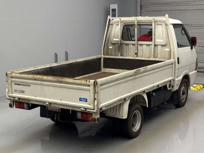 NISSAN VANETTE TRUCK