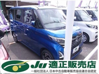 NISSAN ROOX