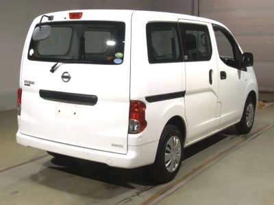 NISSAN NV200 VANETTE VAN