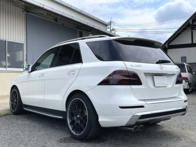 MERCEDES BENZ M CLASS