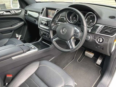 MERCEDES BENZ M CLASS