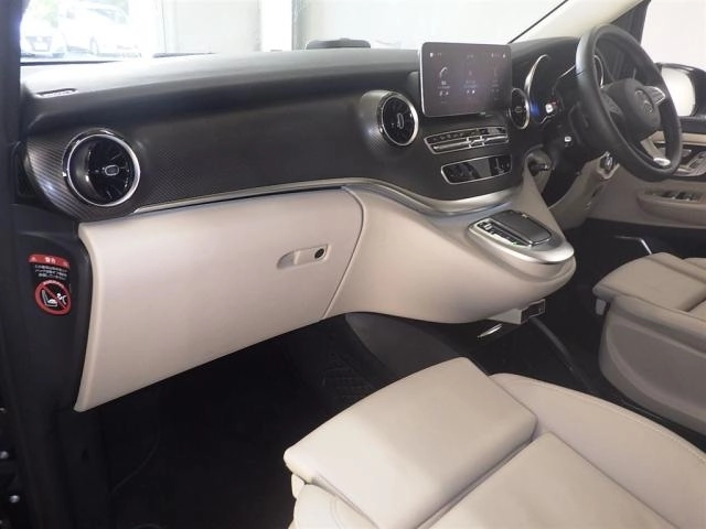 MERCEDES BENZ V CLASS