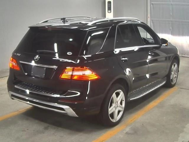 MERCEDES BENZ M CLASS