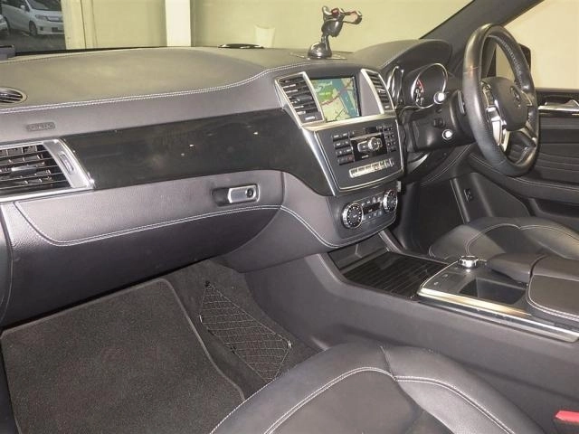 MERCEDES BENZ M CLASS