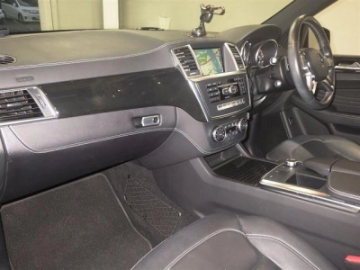 MERCEDES BENZ M CLASS