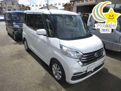 NISSAN DAYZ ROOX