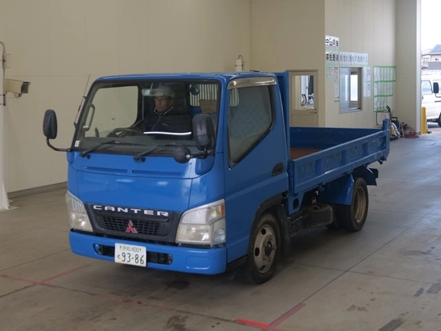 MITSUBISHI CANTER