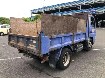 MITSUBISHI CANTER