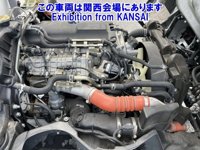 MITSUBISHI CANTER