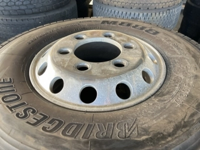 OTHER  TIRE SET