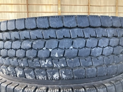 OTHER  TIRE SET