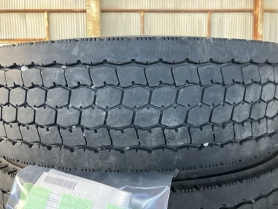 OTHER  TIRE SET