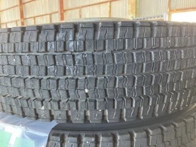OTHER  TIRE SET