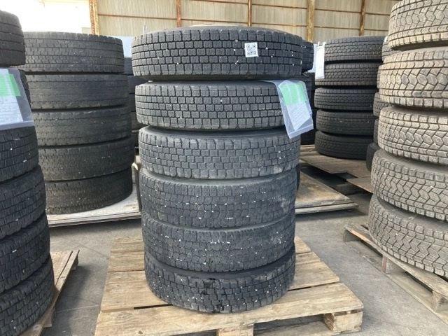 OTHER  TIRE SET