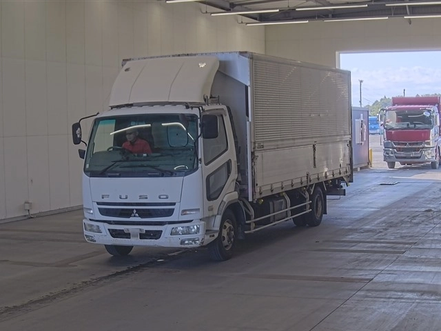 MITSUBISHI FUSO FIGHTER
