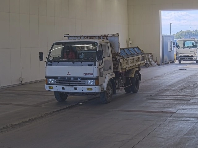 MITSUBISHI FUSO FIGHTER MIGNON