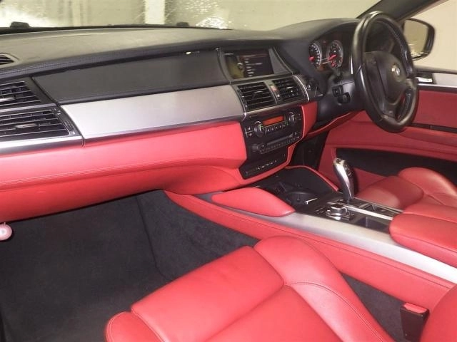 BMW X6 M