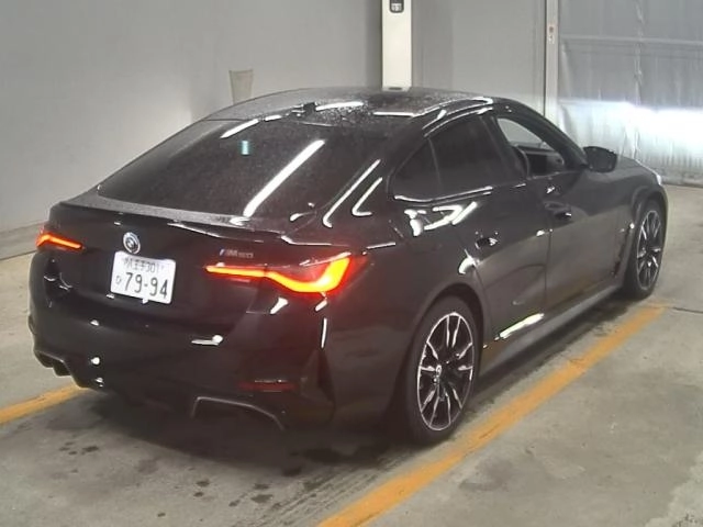 BMW I4