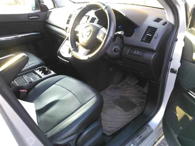 MAZDA MPV