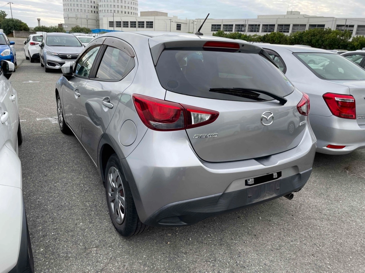 MAZDA DEMIO