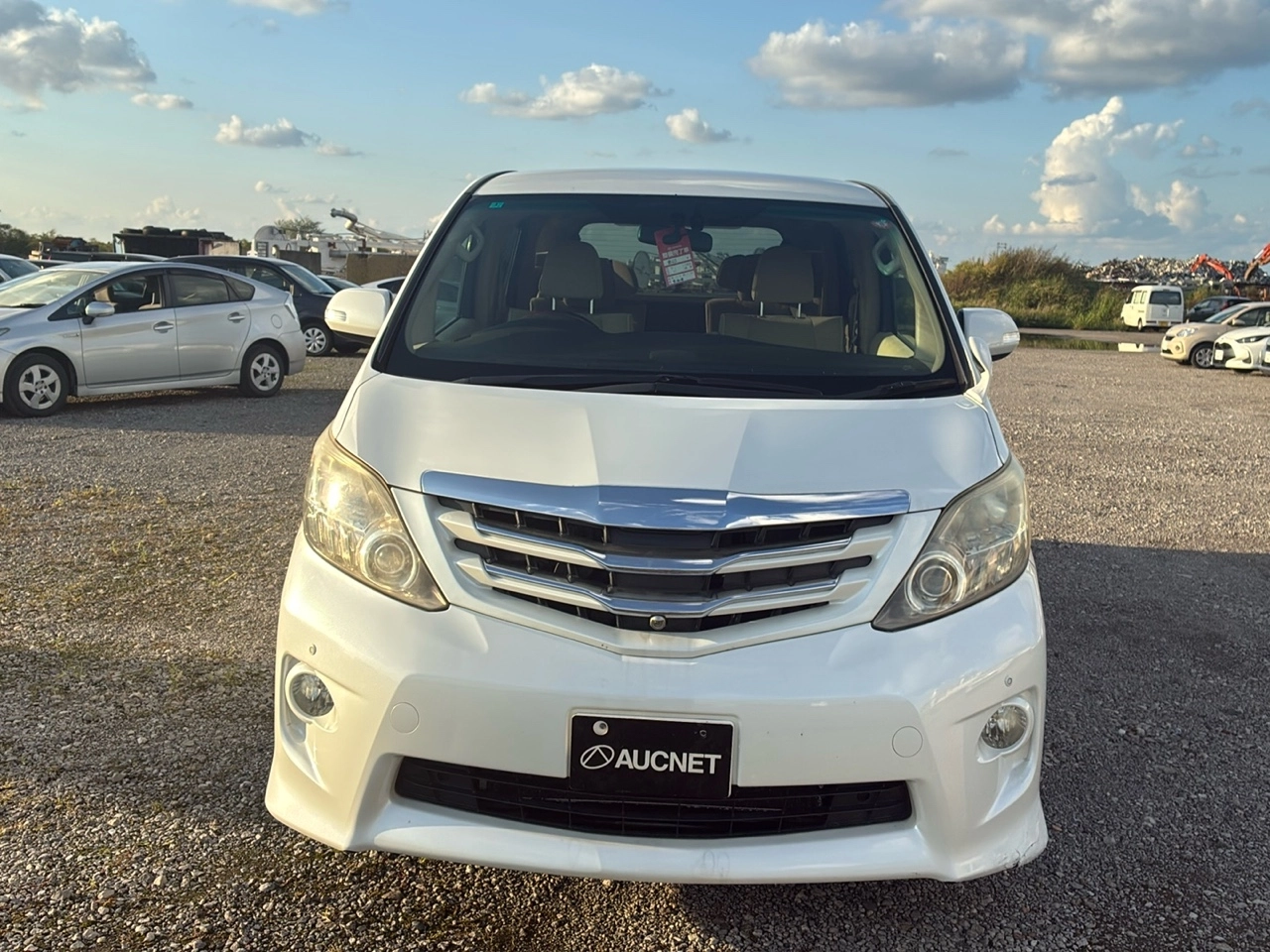 TOYOTA ALPHARD