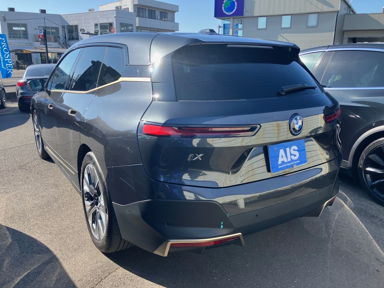 BMW IX