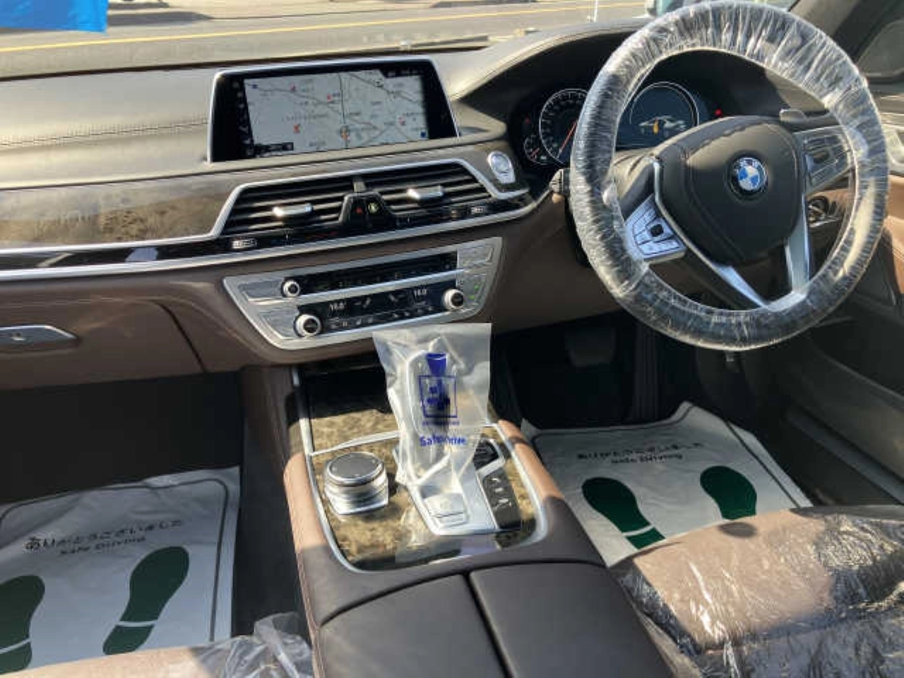 BMW 7 SERIES