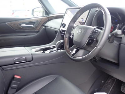 TOYOTA ALPHARD HYBRID