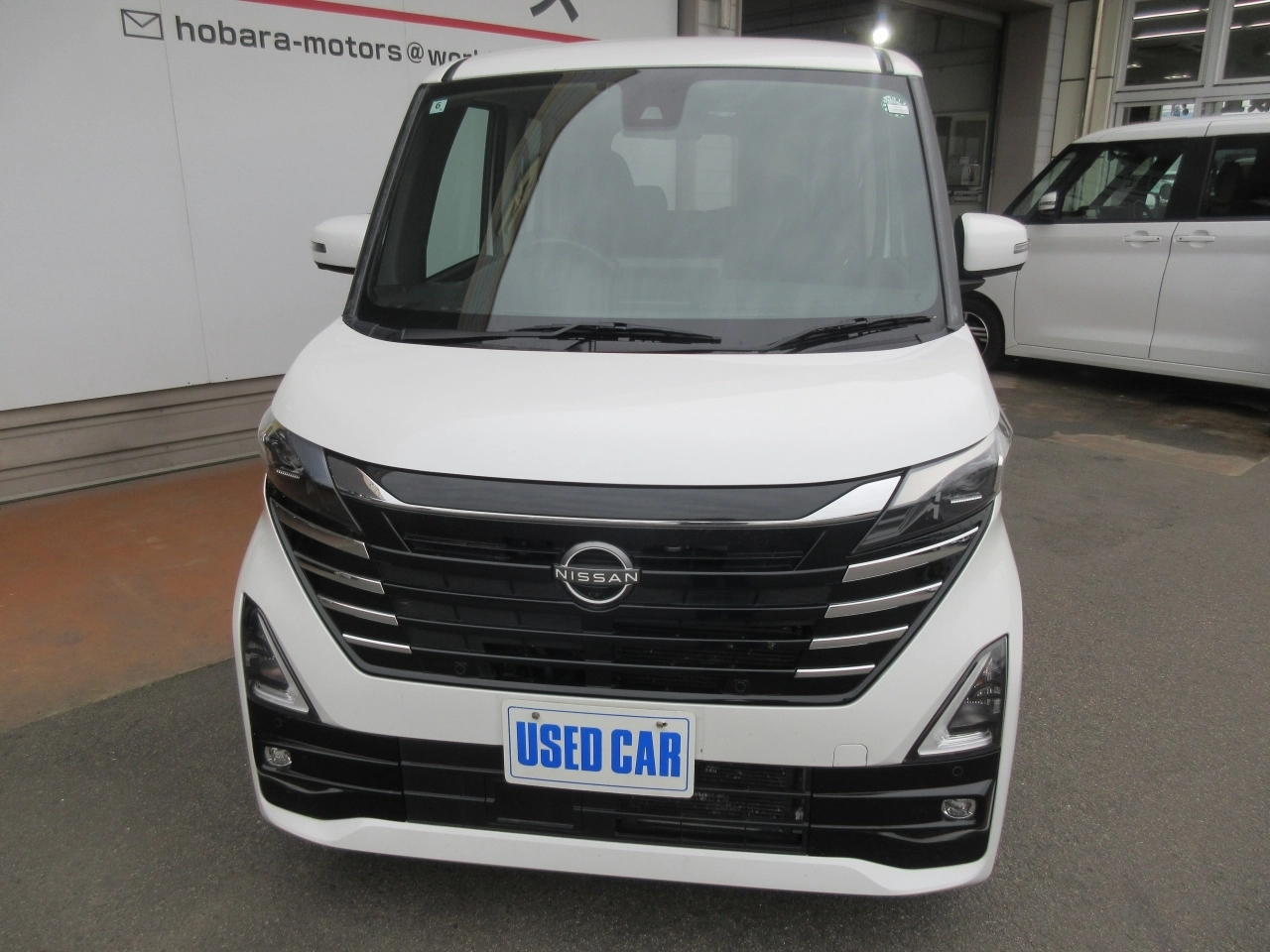 NISSAN ROOX