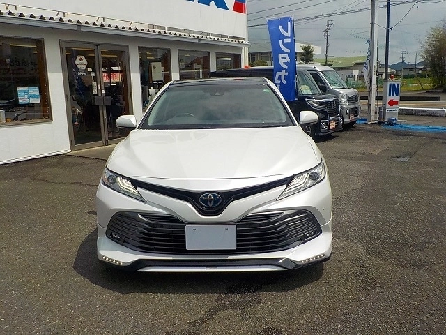 TOYOTA CAMRY