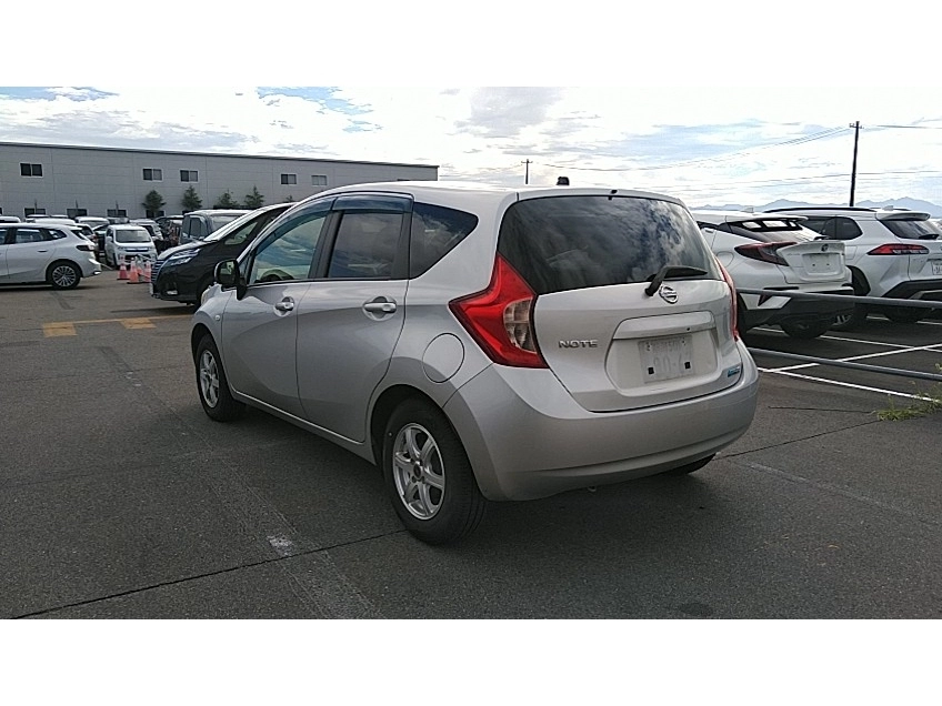 NISSAN NOTE