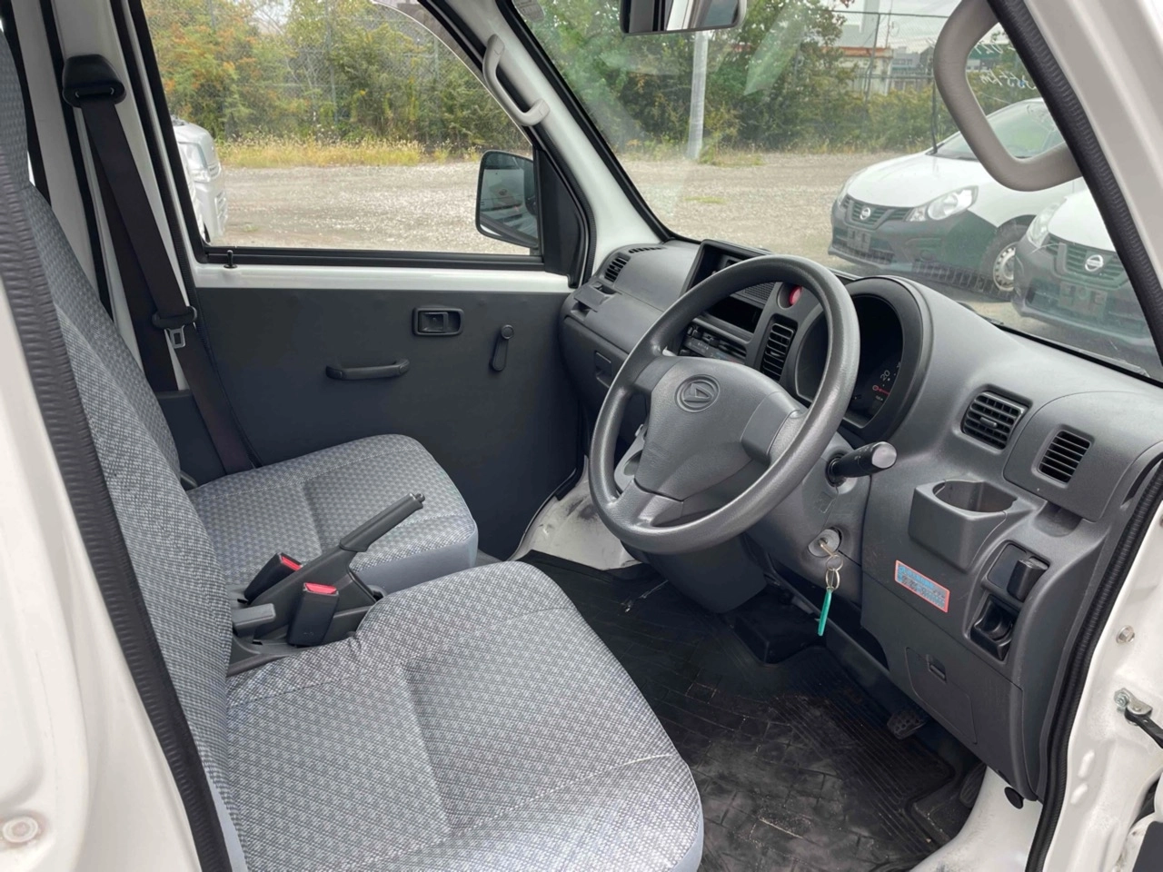 DAIHATSU HIJET CARGO
