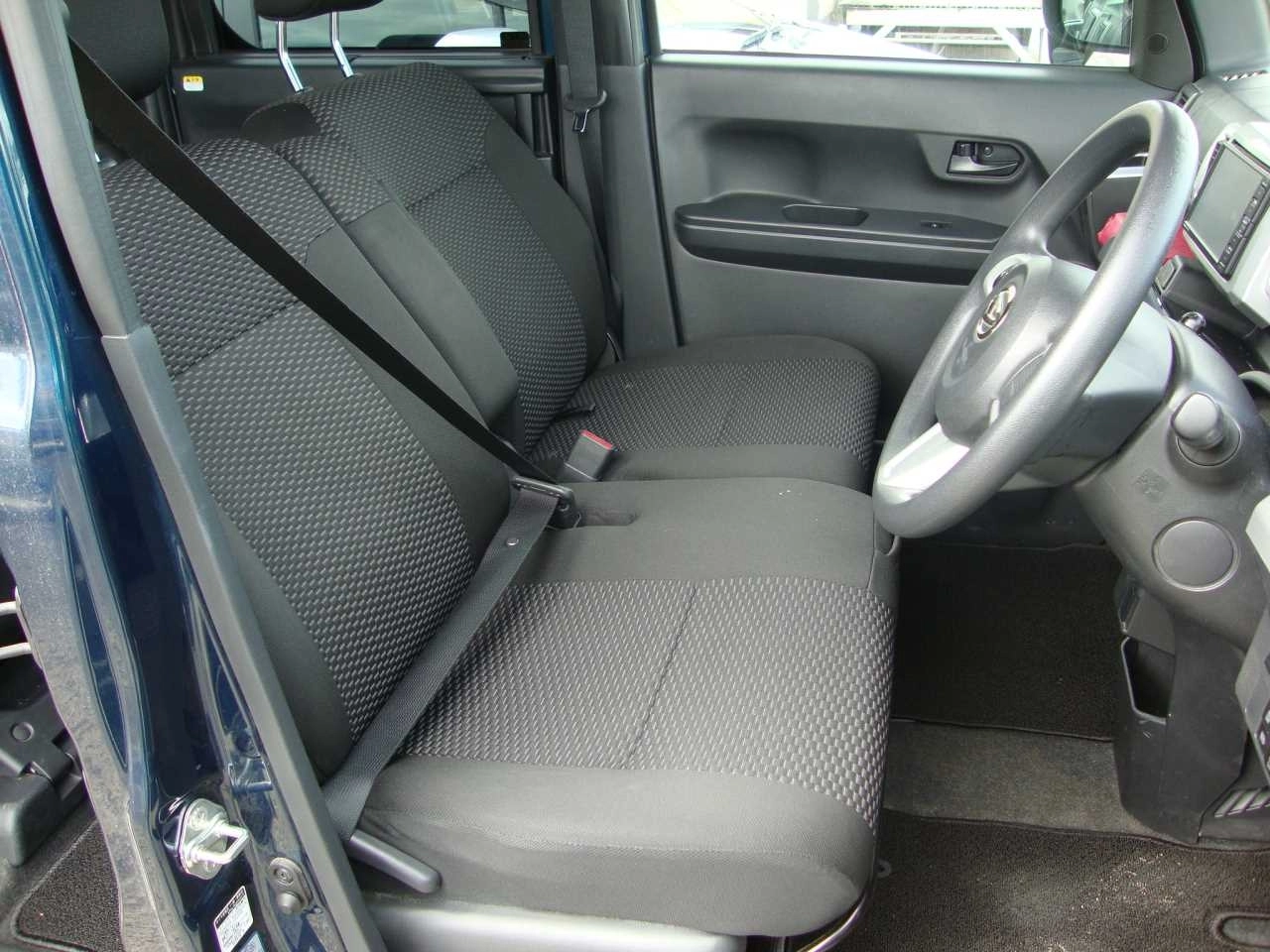 DAIHATSU WAKE