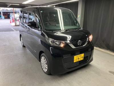 NISSAN ROOX
