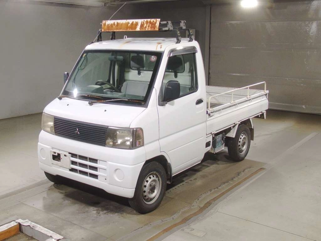 MITSUBISHI MINICAB TRUCK