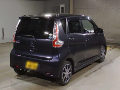 MITSUBISHI EK CUSTOM