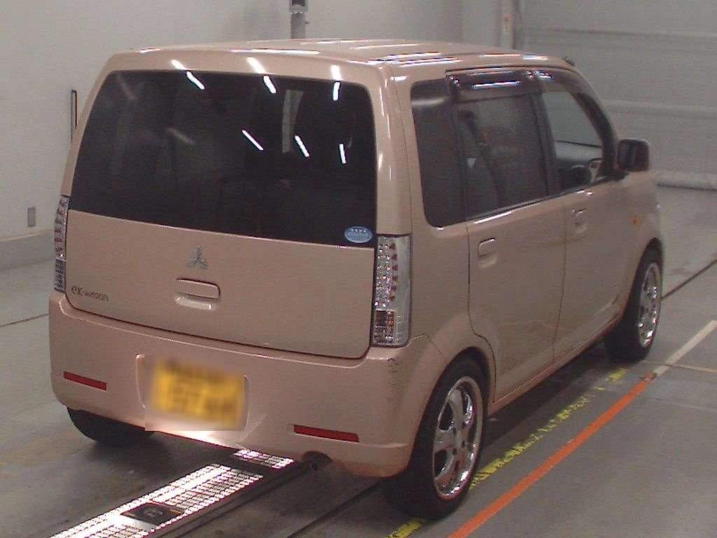 MITSUBISHI EK WAGON