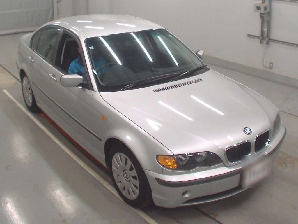 BMW 3 SERIES