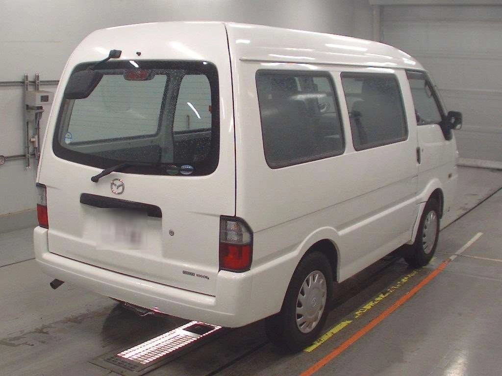 MAZDA BONGO VAN