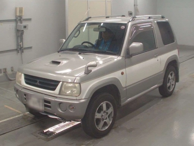 MITSUBISHI PAJERO MINI