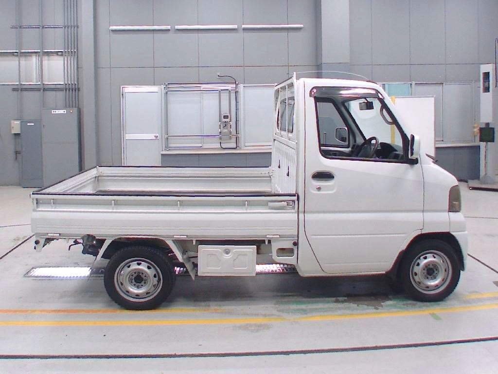 MITSUBISHI MINICAB TRUCK