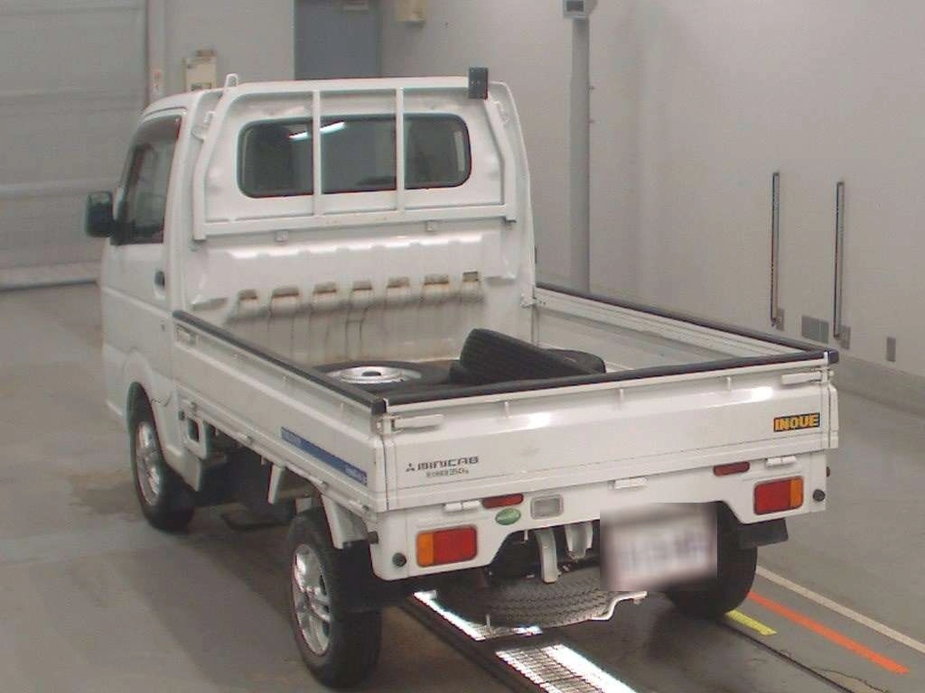MITSUBISHI MINICAB TRUCK