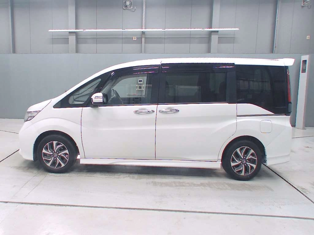 HONDA STEPWGN SPADA