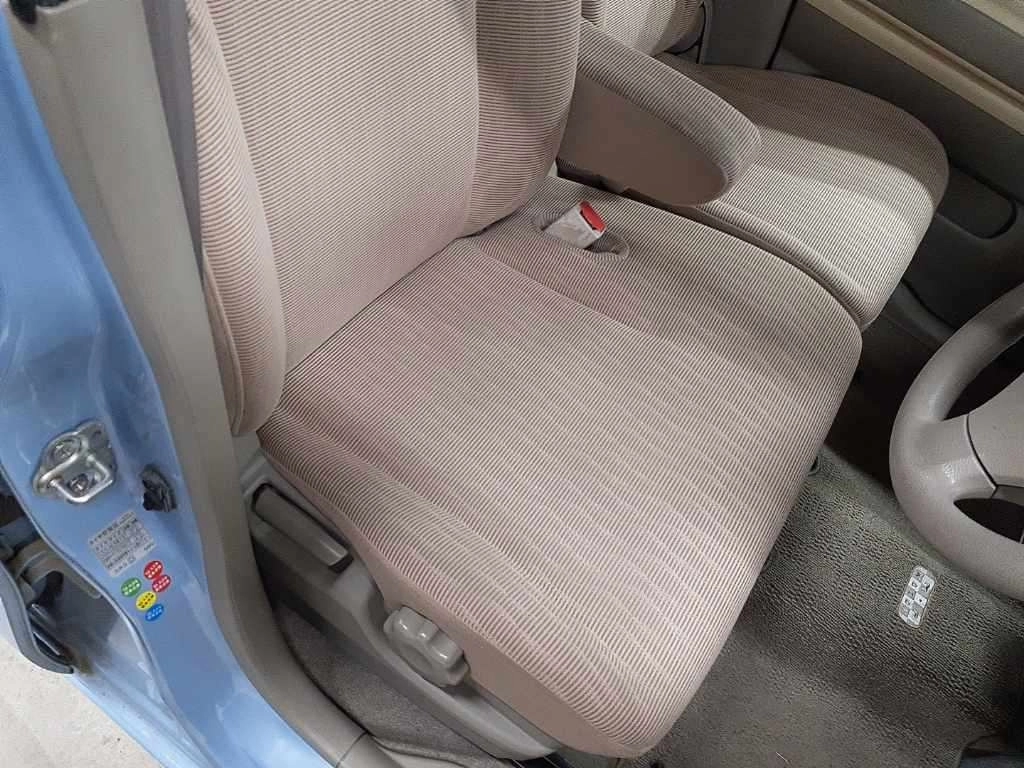 SUZUKI MRWAGON