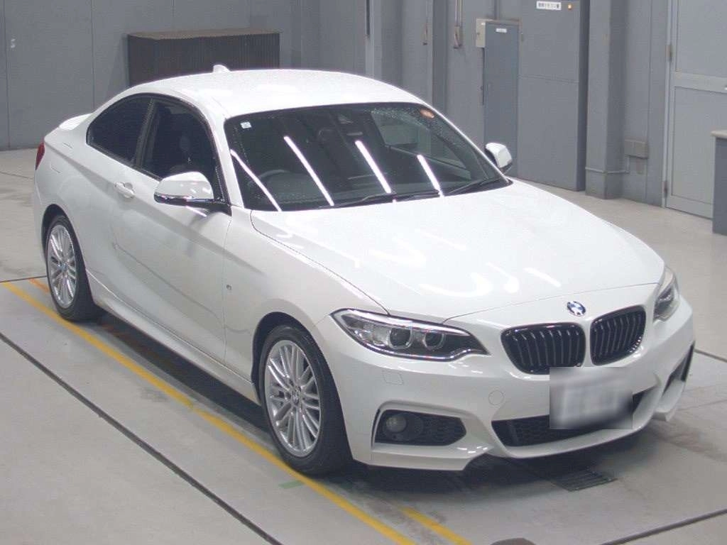 BMW 2 SERIES