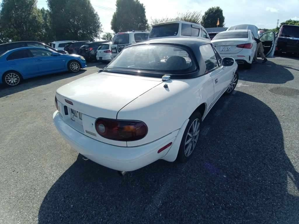 MAZDA EUNOS ROADSTER