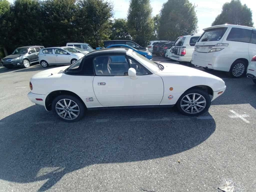 MAZDA EUNOS ROADSTER