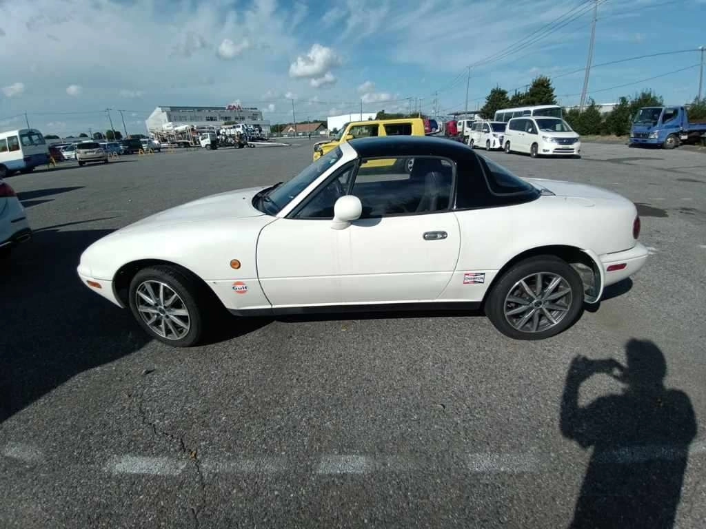 MAZDA EUNOS ROADSTER