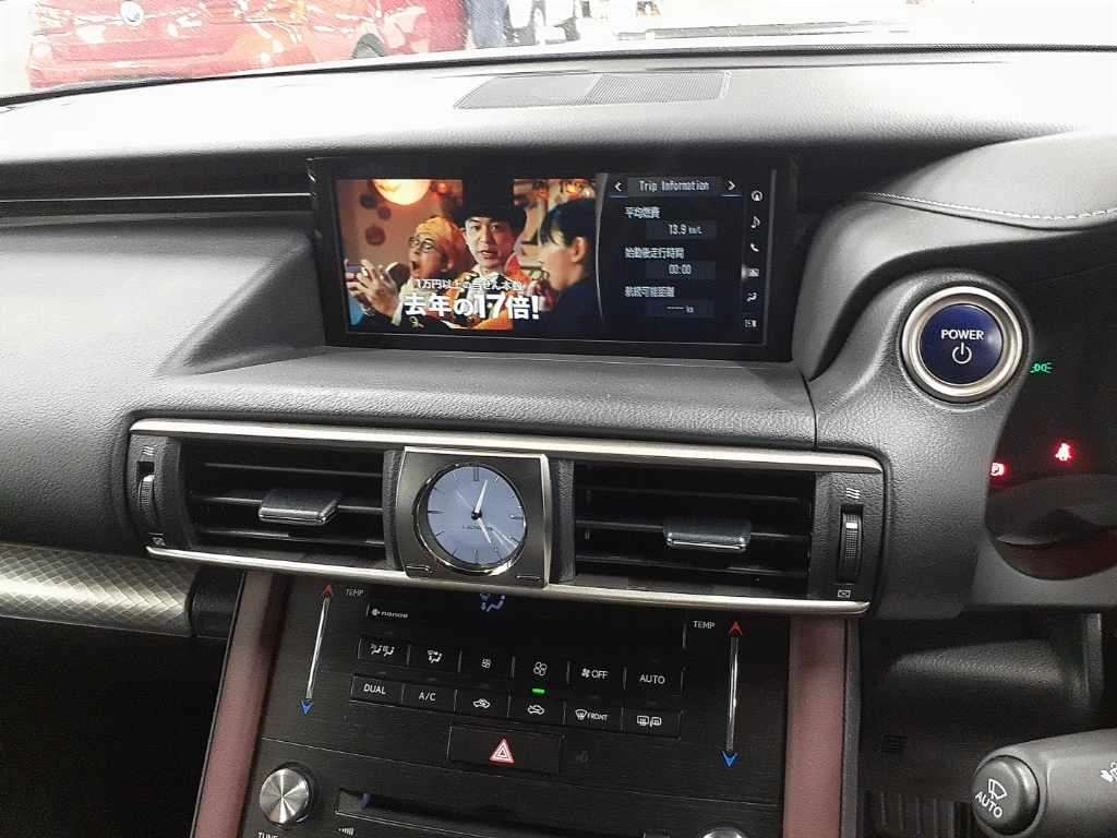 LEXUS IS