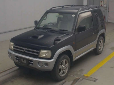 MITSUBISHI PAJERO MINI